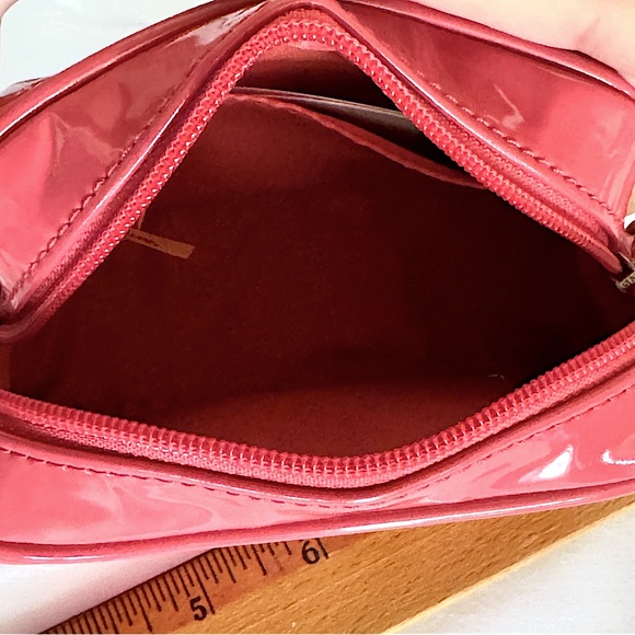 COACH Embossed Liquid Gloss East/West Multi Pouch, Coral Pink & Silver NWOT - Picture 11 of 12